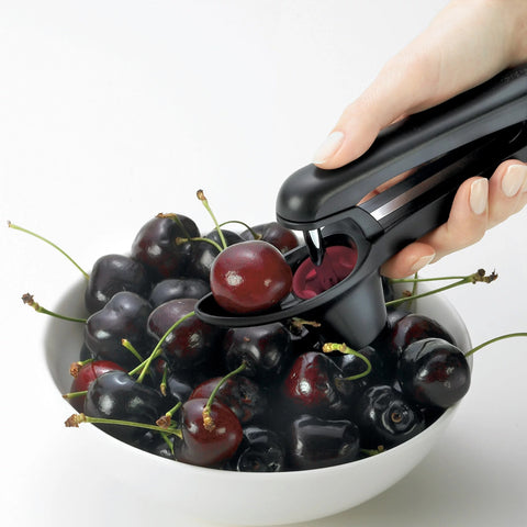 Image of CUISIPRO Cherry Pitter樱桃橄榄去核器